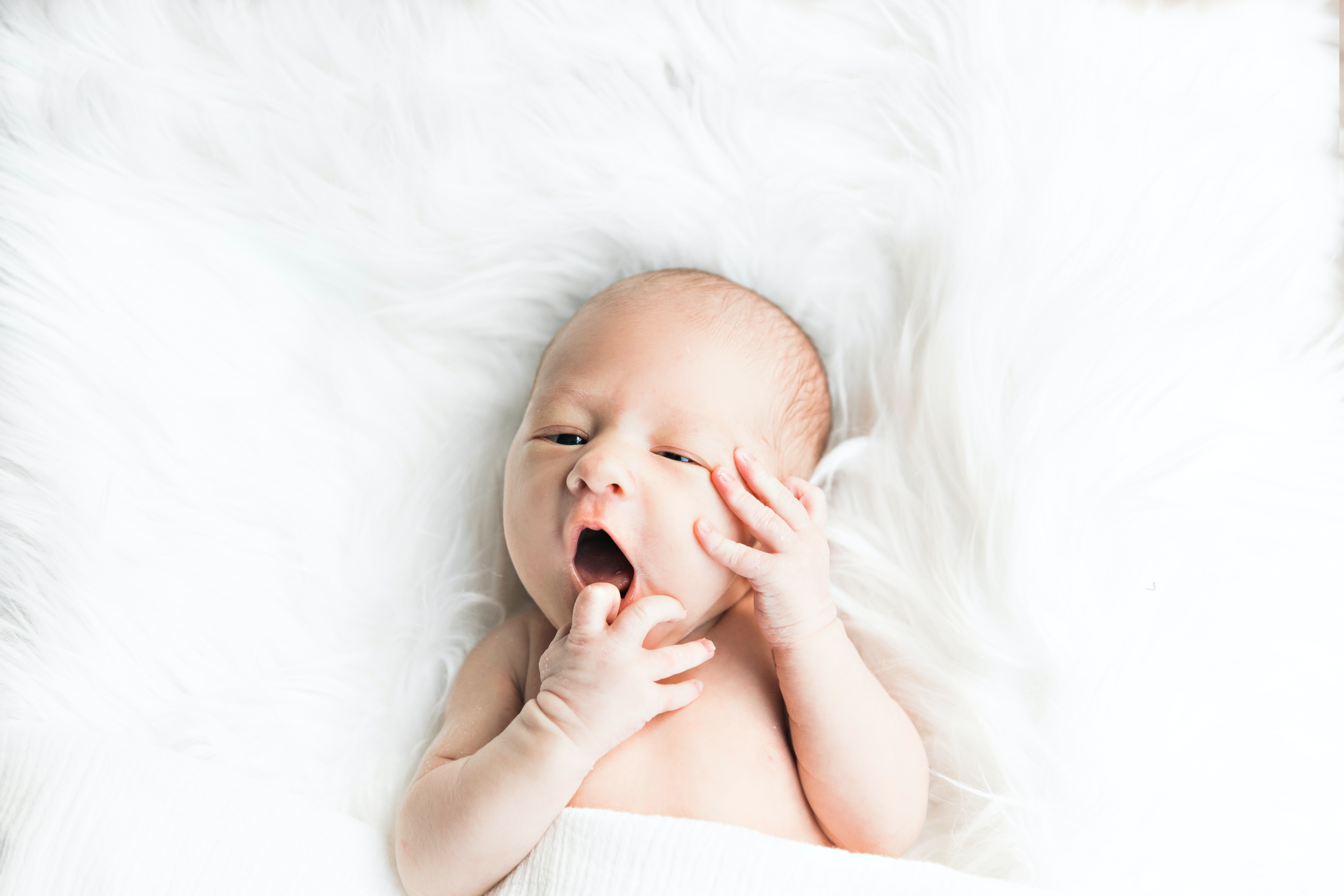 Cycle sommeil bébé : comment aider bébé à enchaîner les cycles ?